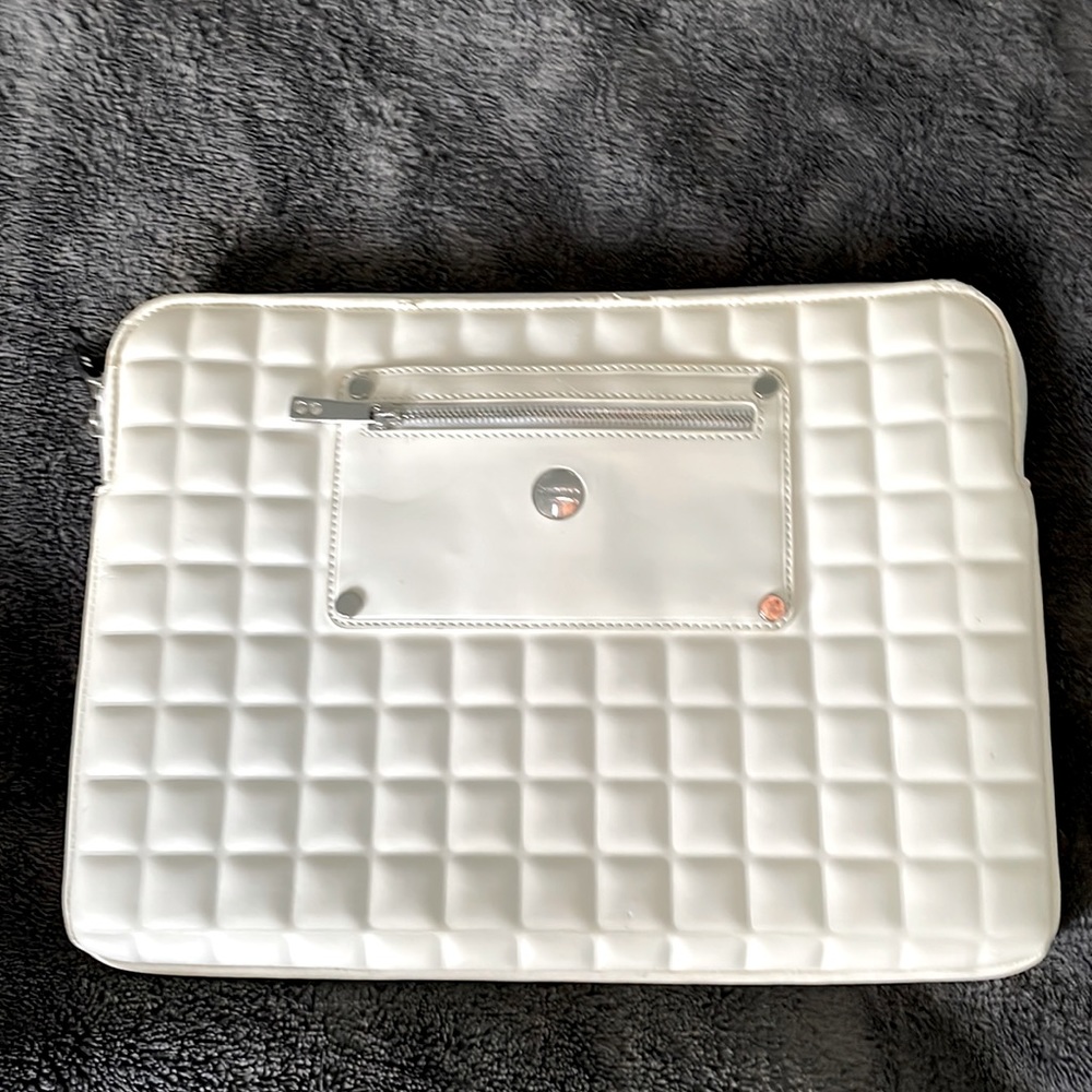 Knomo Laptop sleeve 15” white